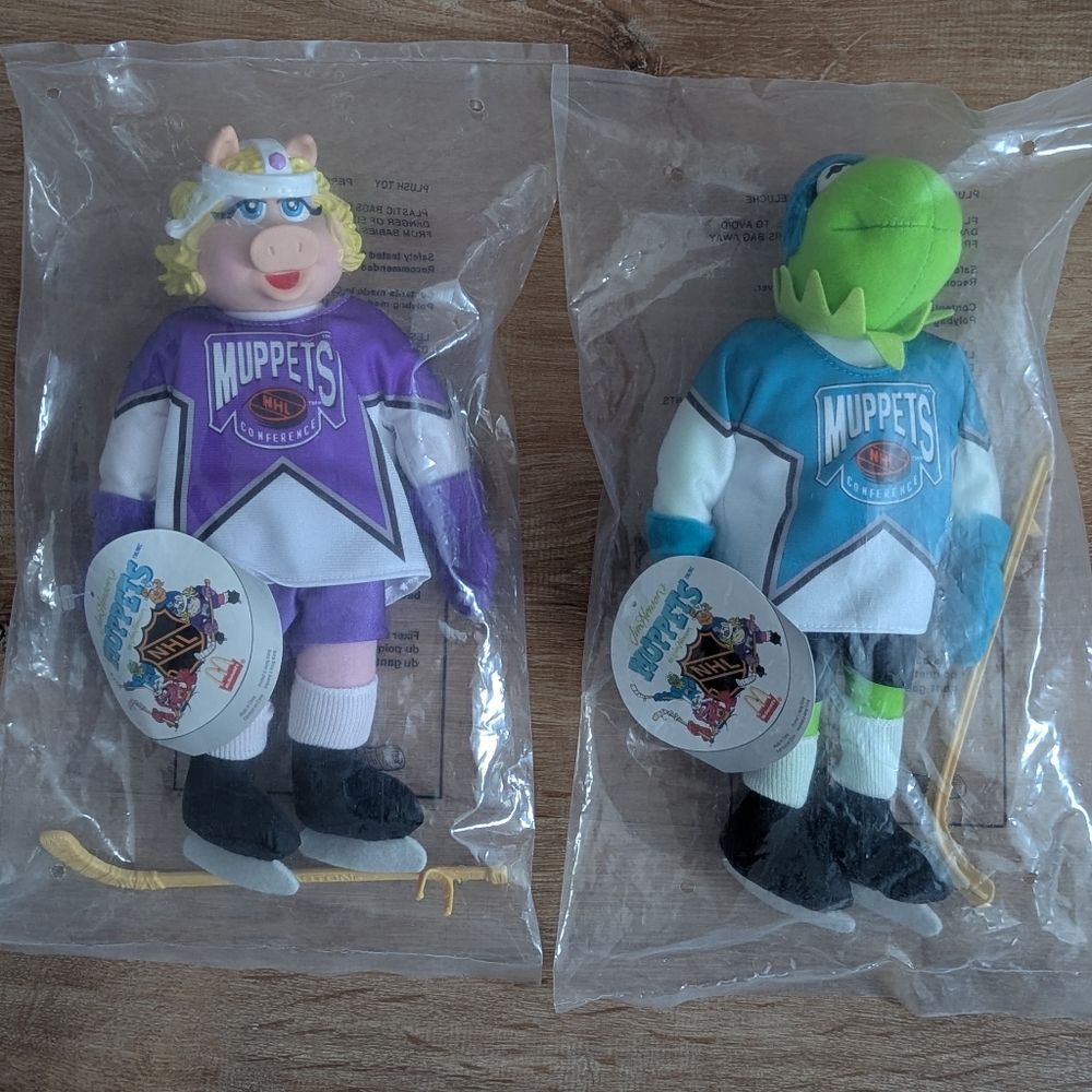 Vintage Muppets NHL Mcdonalds Toy Plush Kermit And Miss Piggy 1995 Lot